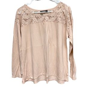 a.n.a. Women's Top T-Shirt with Lace Detail Size XL Peach Color Long Sleeve